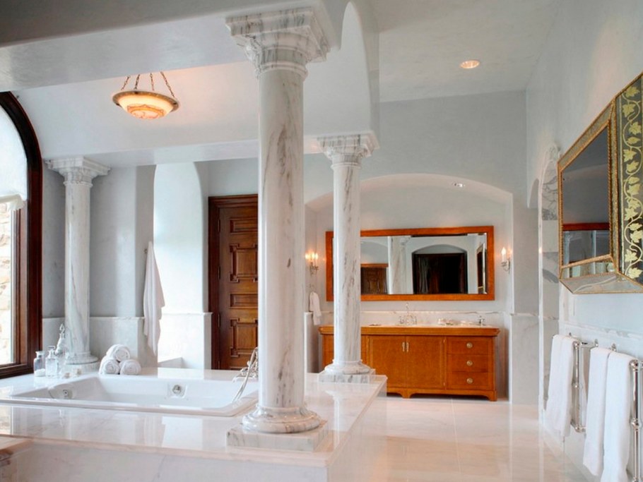 Клона из моамора КАЛАКАТА