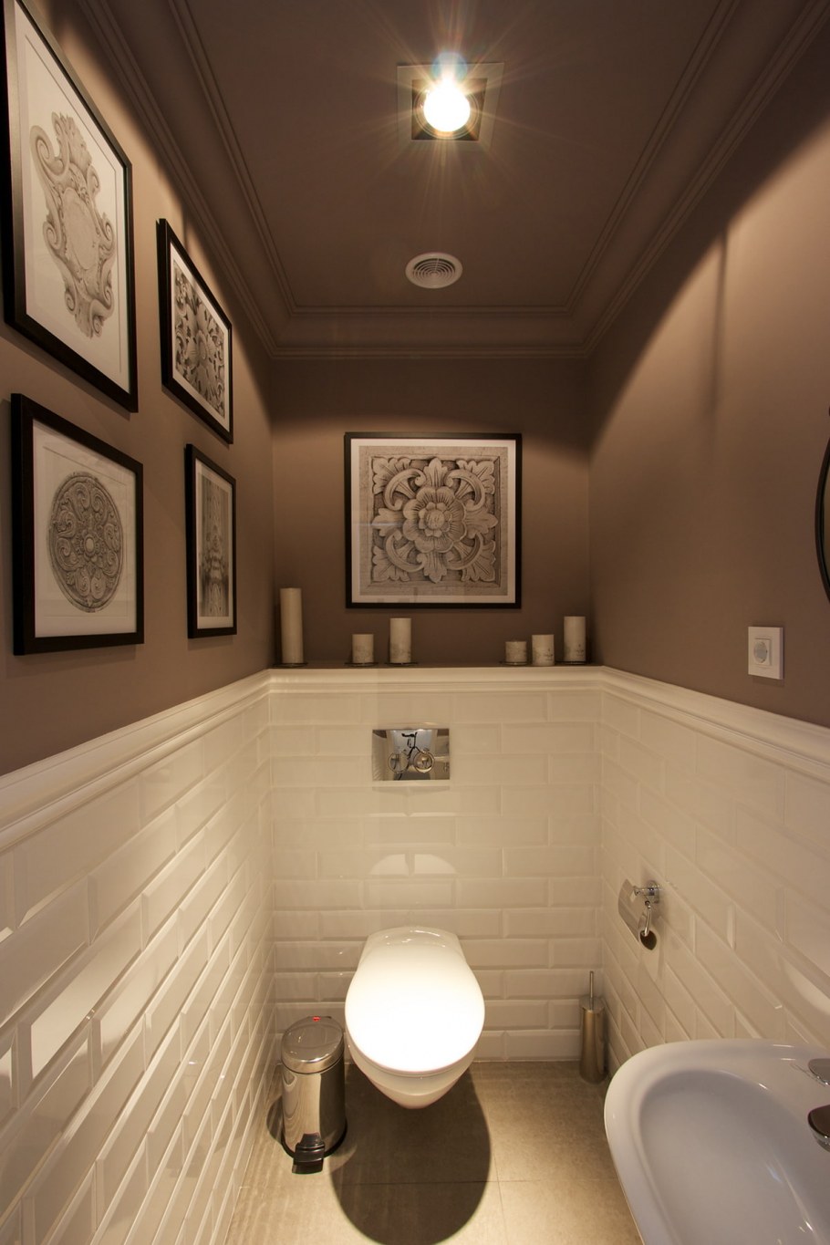 Потолок в туалете