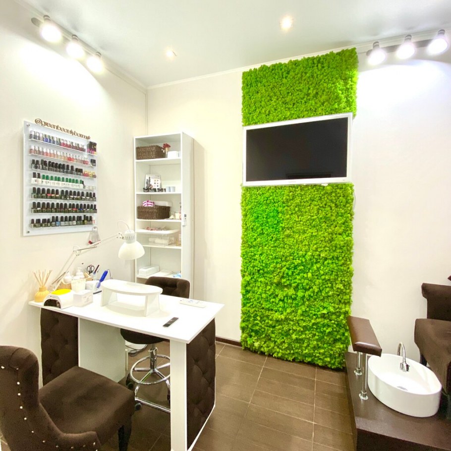 Парикмахерская в зеленом стиле