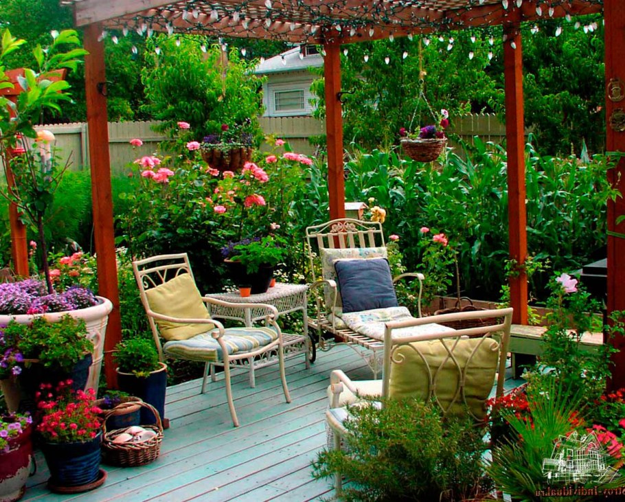 Титчмарш Алан "садовый дворик"