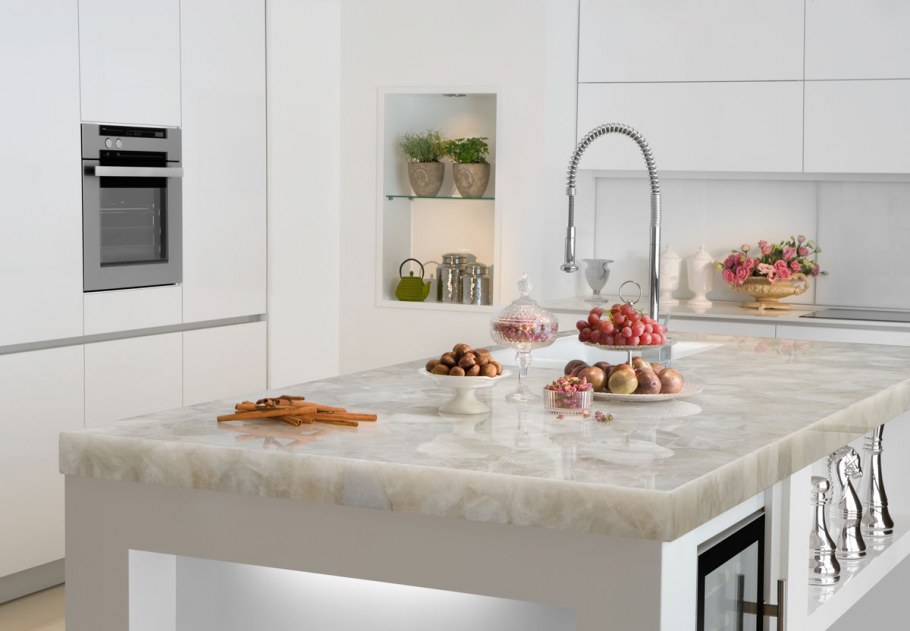 Столешница White Quartz Caesarstone