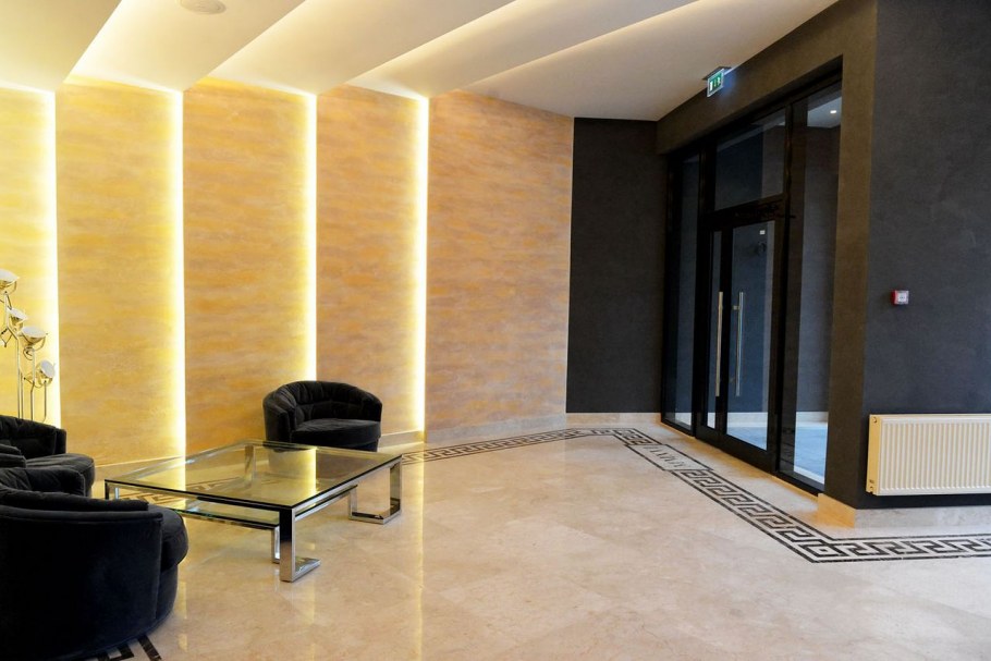 ЖК Октябрьское поле МОП