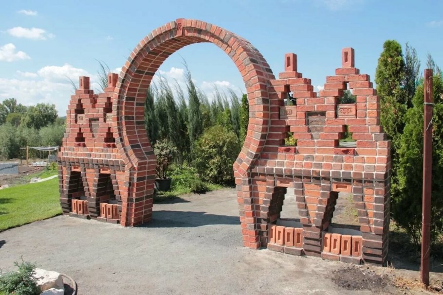 Декор декоративным камнем