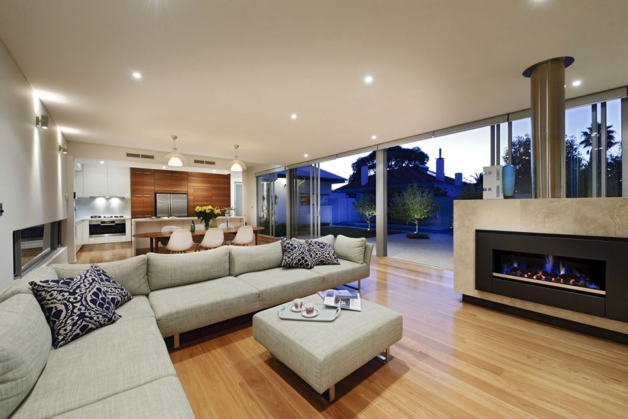 Просторная гостиная в частном доме