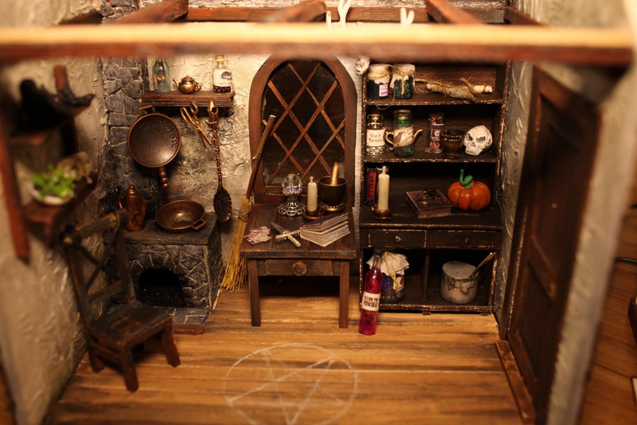 Интерьер продуктового магазина в деревенском стиле