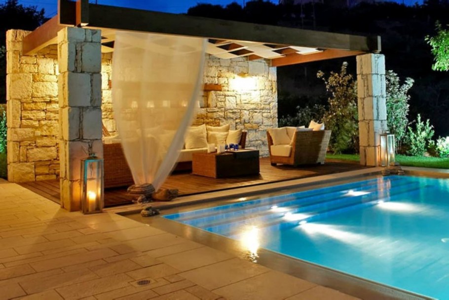 Крытый бассейн в частном доме