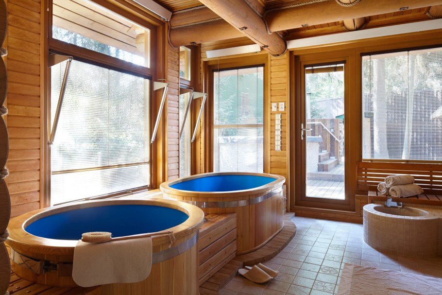 Бассейн на участке