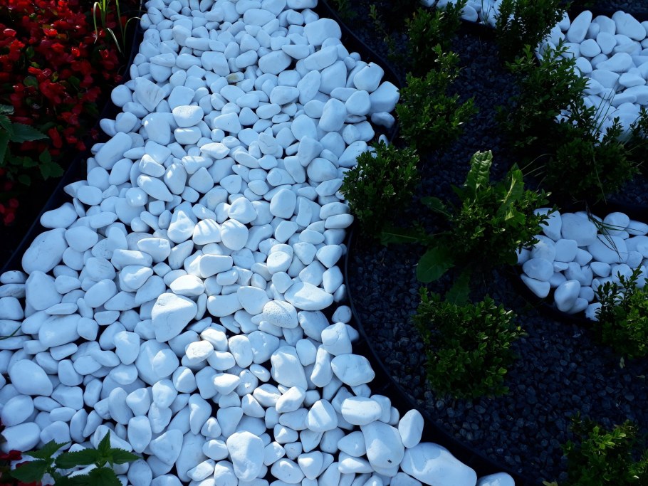 Декоративные камни для ландшафтного