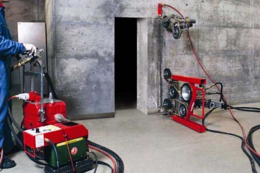 Алмазная резка проемов в бетоне