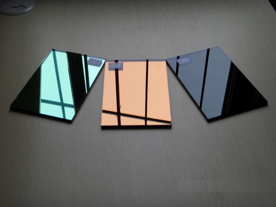 Зеркальная пленка на окна