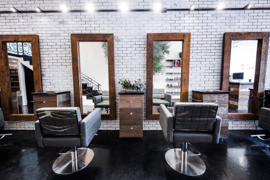 Красивые салоны красоты в стиле лофт