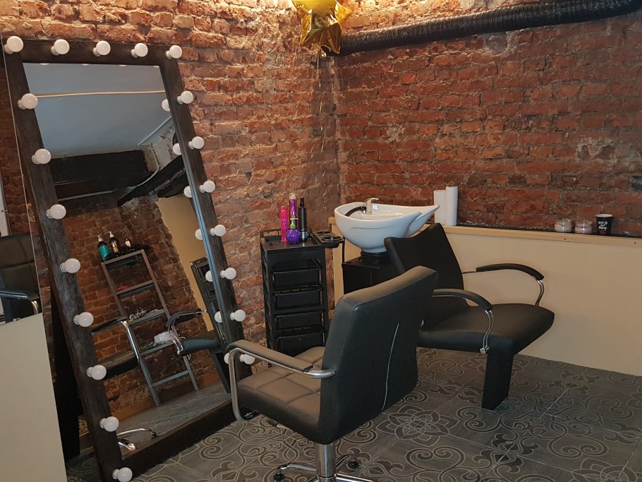 Парикмахерское место в стиле лофт