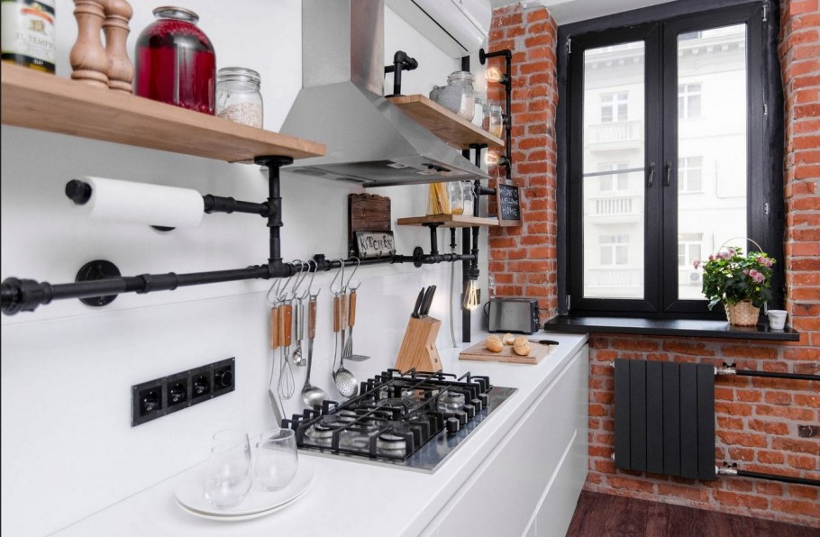 Черно белая кухня в стиле лофт