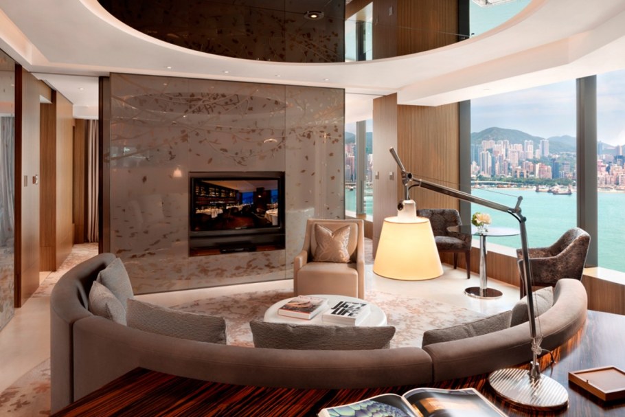 Дизайн закругленной гостиной