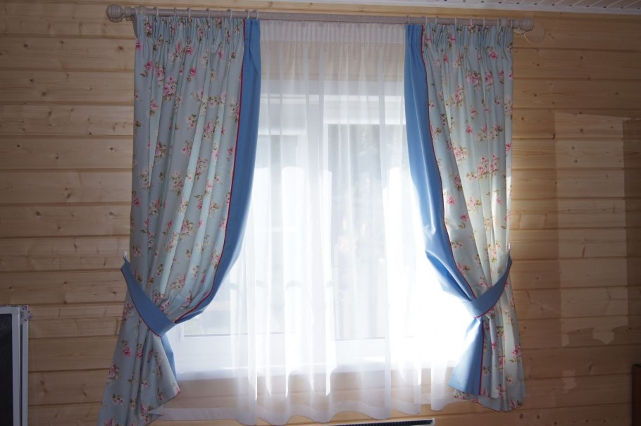Шторы для дачного домика