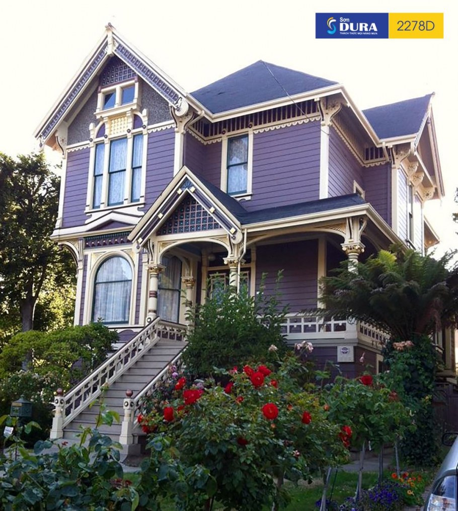 Гостиная в фиолетовом цвете