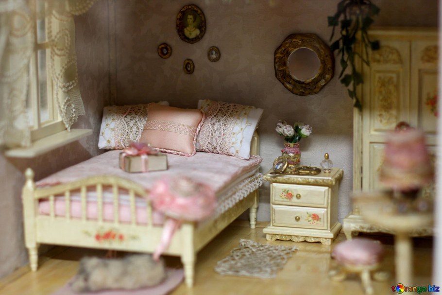 Предметы искусства в интерьере.Тидди Роуэн.