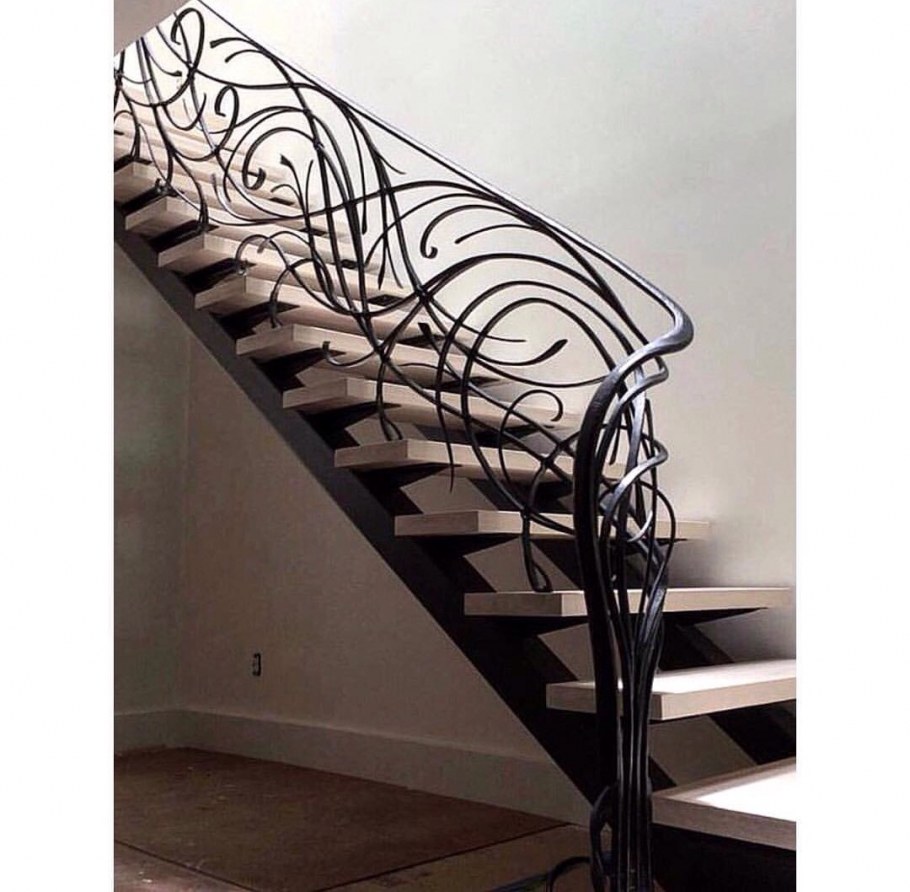 Кованые лестницы в интерьере
