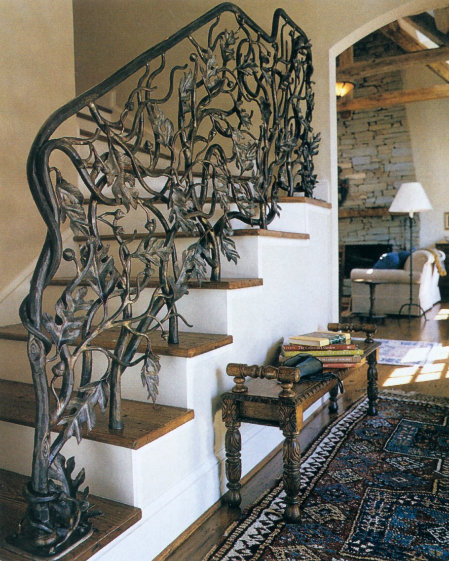 Ковка в современном интерьере