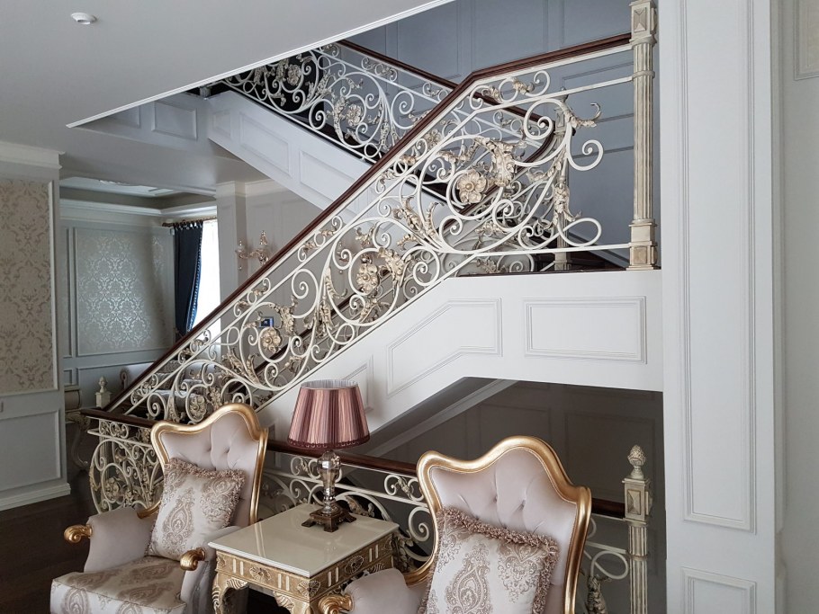 Перила в классическом стиле