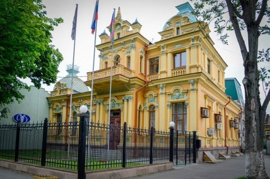 Здание музея Фелицына в Краснодаре