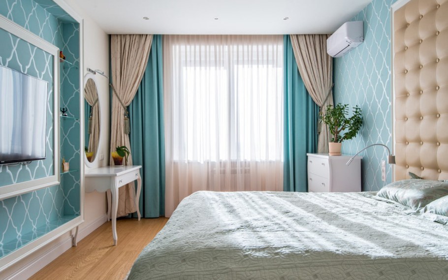 Бежево бирюзовая спальня