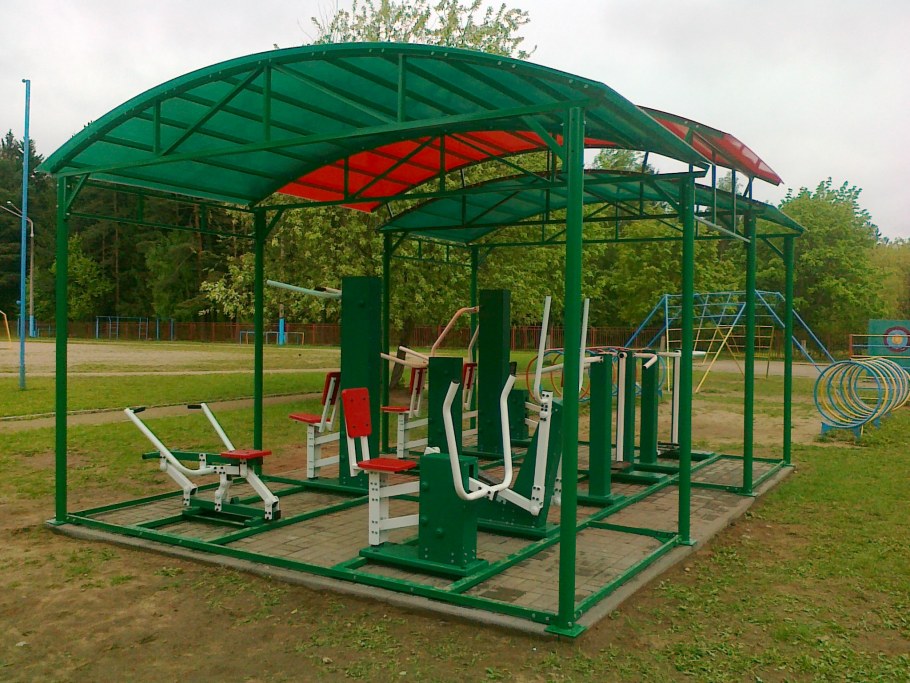 Баскетбольная площадка на даче