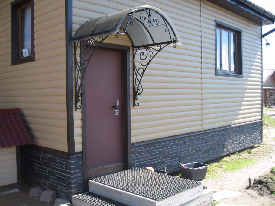 Крыльцо из профлиста