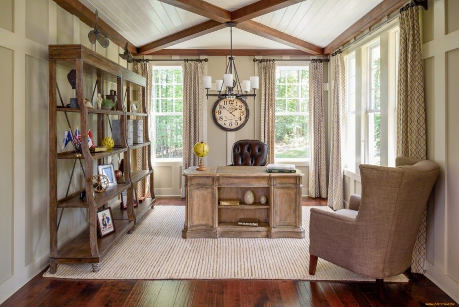 Кабинет в деревенском стиле