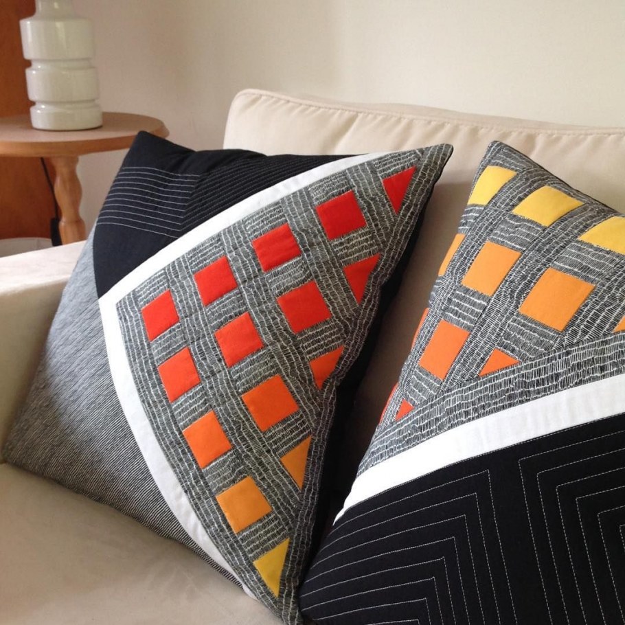Лоскутные диванные подушки