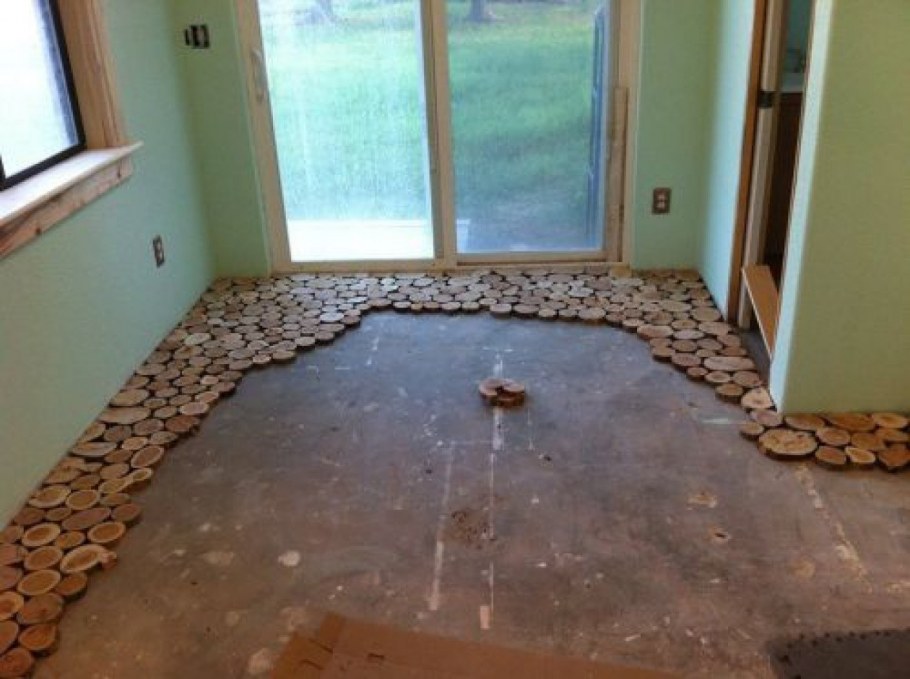 Лакированный деревянный пол