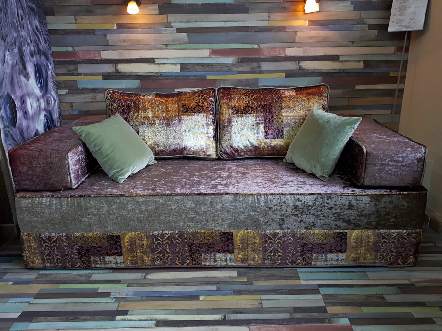 Бескаркасный диван Ирен