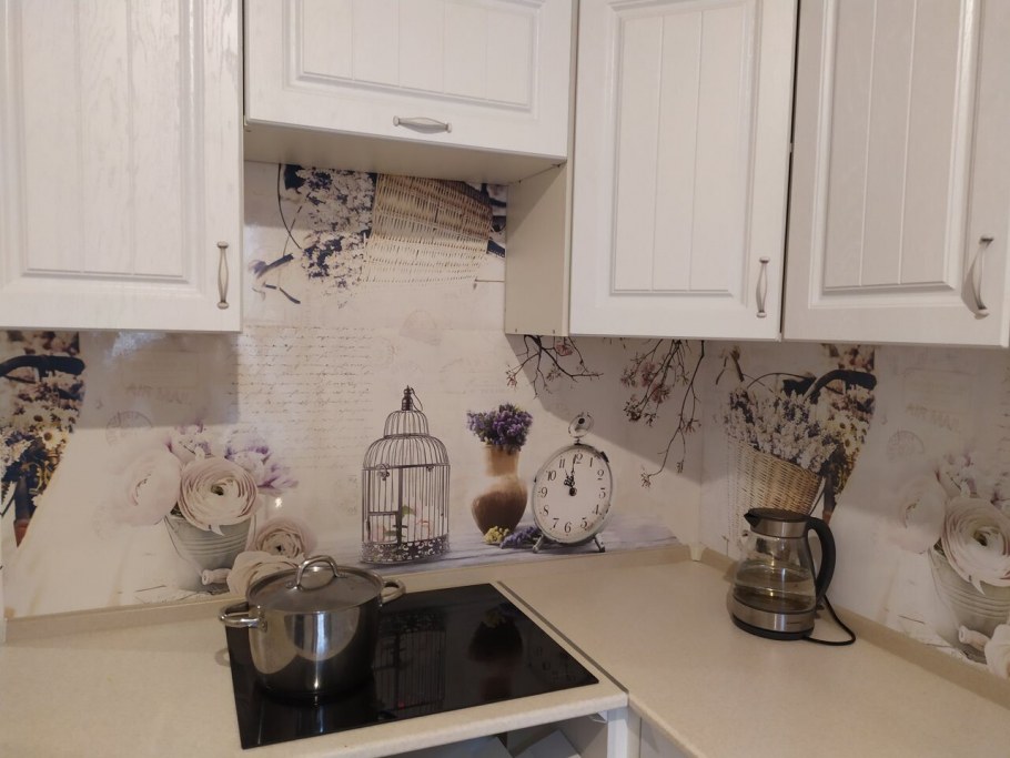 Декор для кухни на стену в стиле Прованс