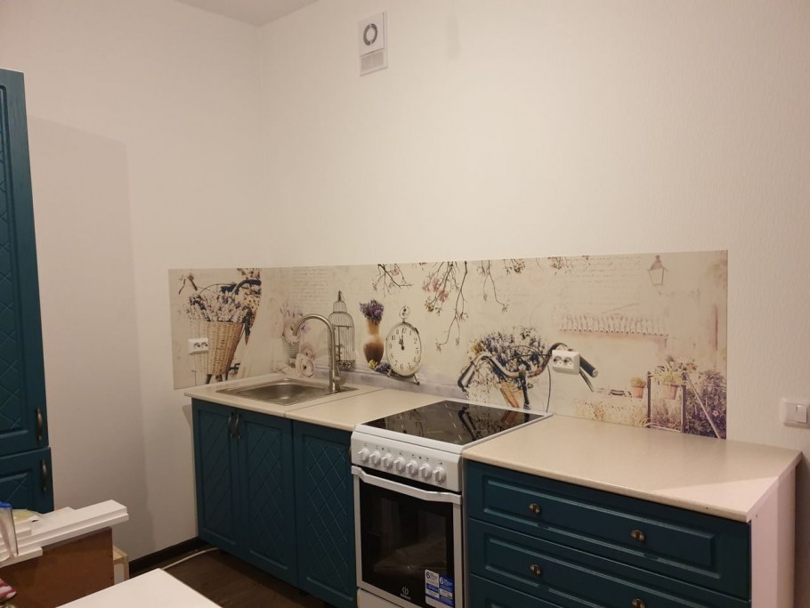 Деревянная вагонка в интерьере кухни