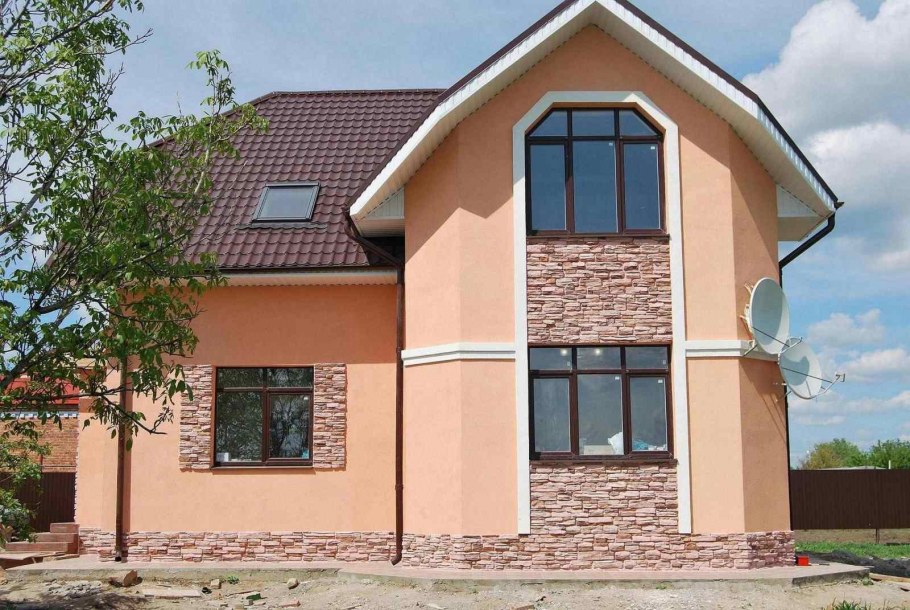 Отделка фасада штукатуркой