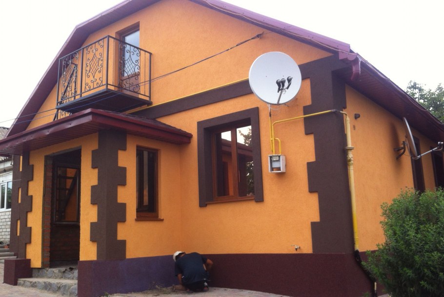 Покраска фасада дома