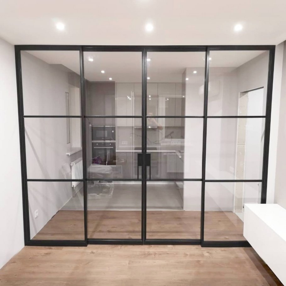 Раздвижные стеклянные двери