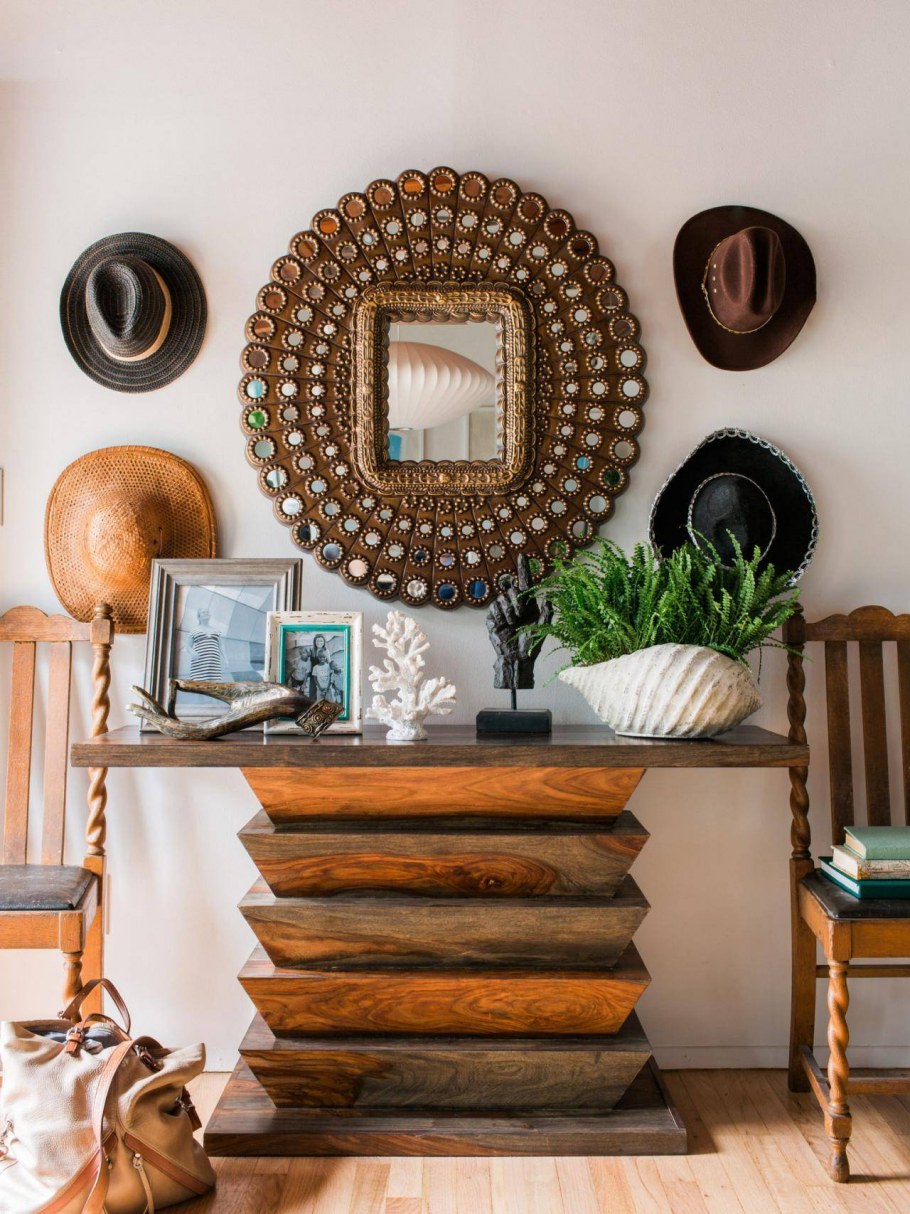 Зеркало в африканском стиле