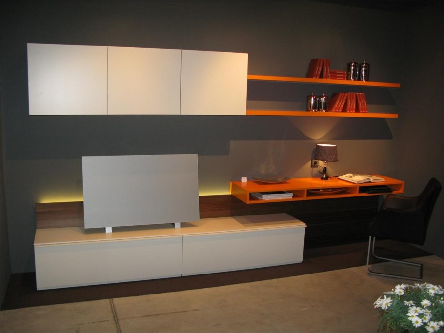 Навесная тумба со столом