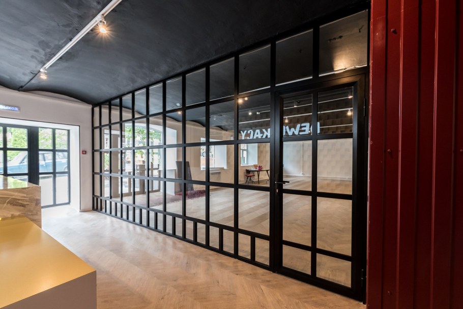 Распашные перегородки лофт Наяда