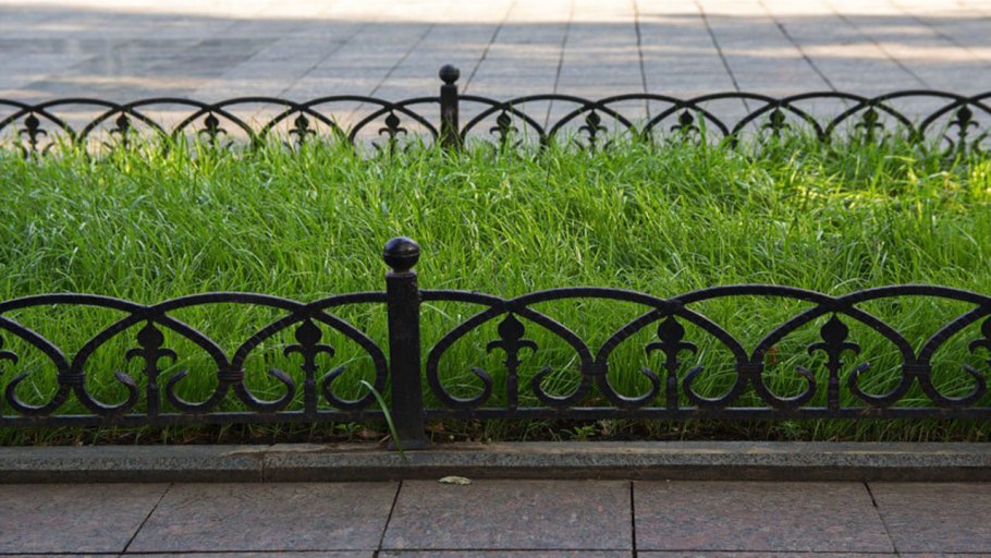 Ограды для клумб и газонов