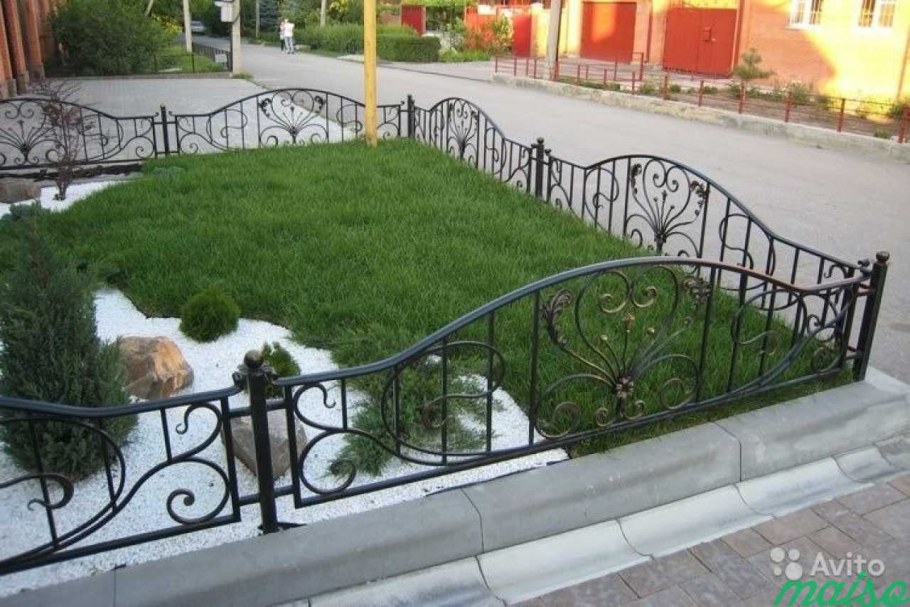 Кованые ограждения для клумб