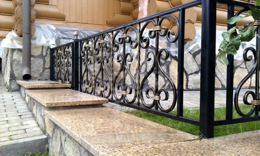 Декоративные кованые ограждения