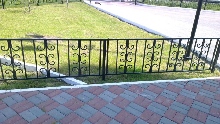 Кованые ограждения для клумб