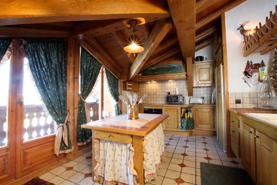 Архитектор амбра Пичин