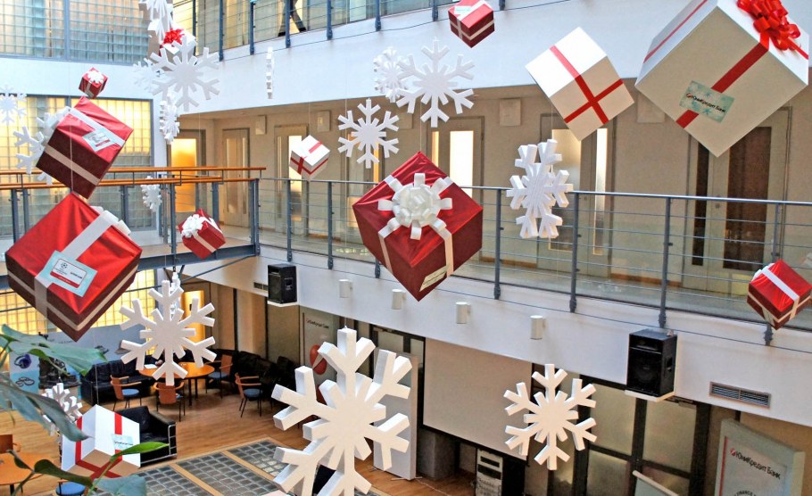 Украшение торгового зала