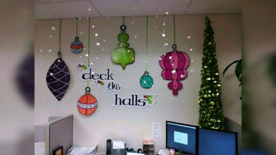 Стильное новогоднее украшение офиса