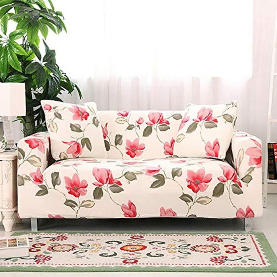 Диван с цветочным принтом в стиле Прованс