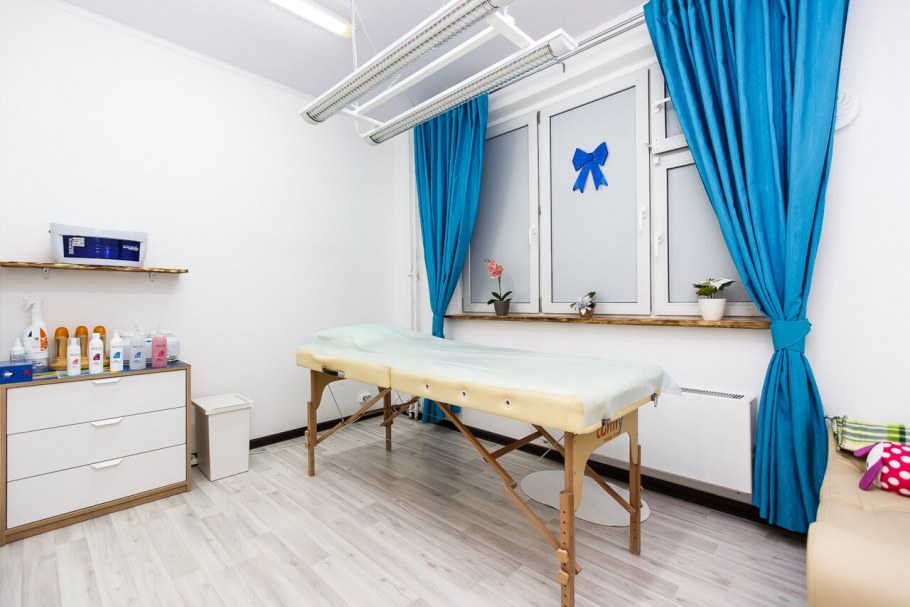 Интерьер студии депиляции