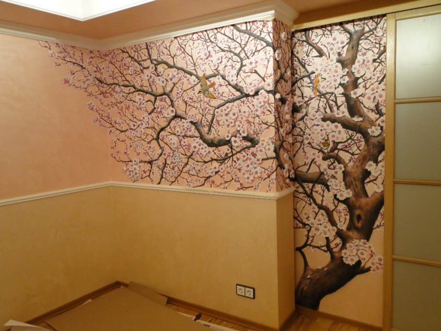 Сакура из декоративной штукатурки